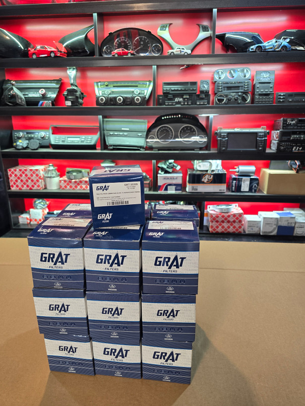فیلتر روغن بی ام و موتور N46 و N46N کد 11427508969 برند GRAT